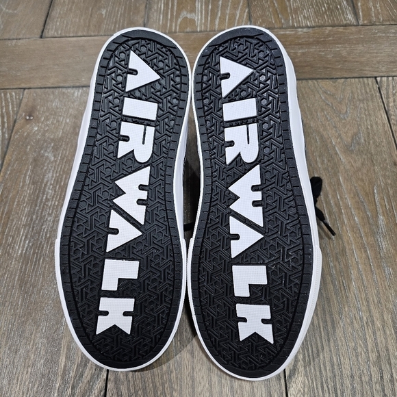 Airwalk Varial Beige Black Animal Print Denim High Top Shoes WOMENS SZ 8 - Picture 8 of 10